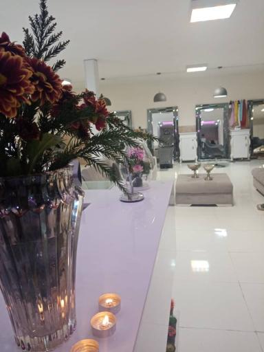 عکس سالن زیبایی ناهید