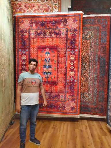 عکس بازار فرش ایرانیان