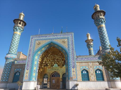 عکس امامزادگان پنج تن لویزان