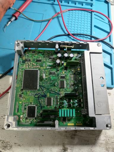 عکس خدمات برق خودرو و تنظیم موتور مهندس عباسی