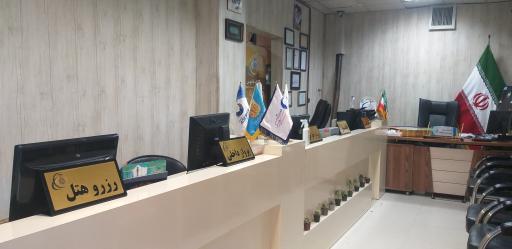 عکس فانوس راه زرین خاورمیانه