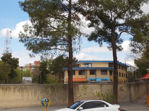 عکس مدرسه حسین امین 1