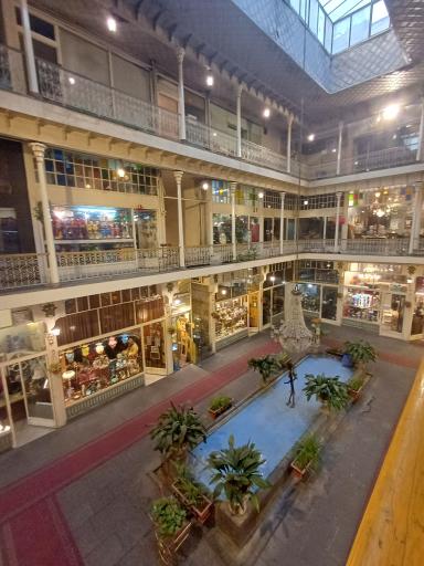 عکس پاساژ چهل ستون