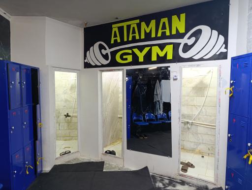 عکس باشگاه بدنسازی آتامن