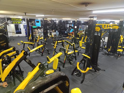 عکس باشگاه بدنسازی آتامن