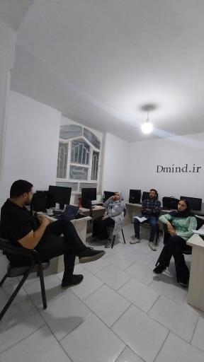عکس آموزشگاه زبان و کامپیوتر ذهن پویا