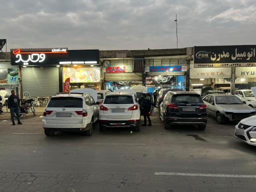 عکس تعمیرگاه گیربکس اتوماتیک اتووان