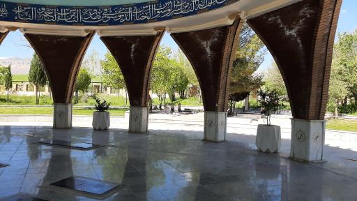 عکس مزار شهدای گمنام شهر ایلام