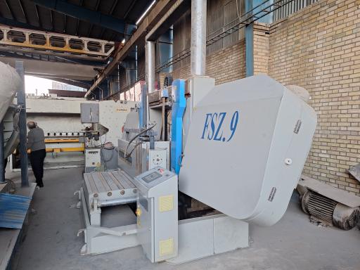 عکس آهن آلات خرسندی