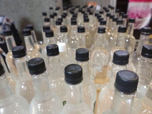 عکس فروشگاه گلاب و عرقیات خاندایی