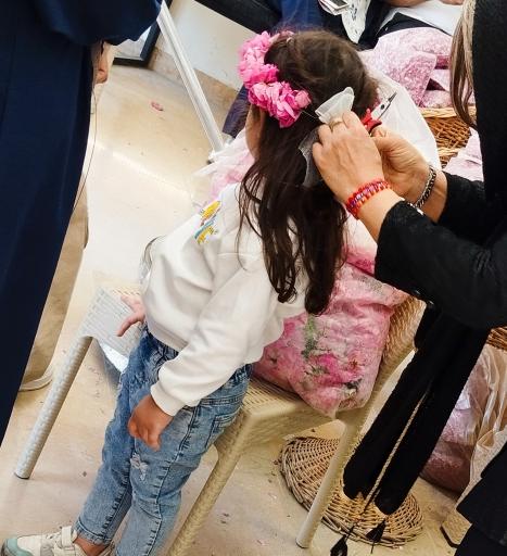 عکس فروشگاه گلاب و عرقیات خاندایی