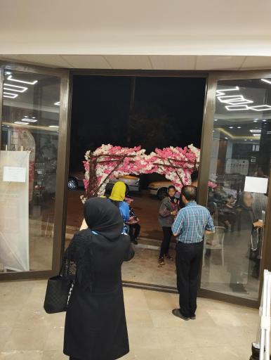 عکس فروشگاه گلاب و عرقیات خاندایی