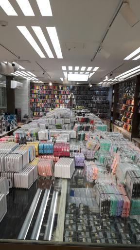 عکس پخش لوازم جانبی محمد