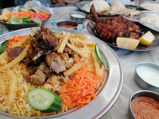 عکس رستوران معراج