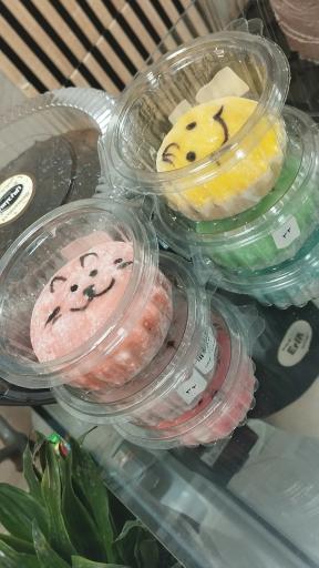 عکس کیک و شیرینی پسندیس شعبه گلشهر