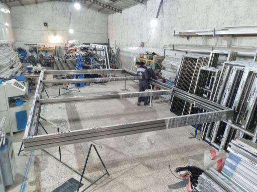 عکس درب و پنجره دوجداره خوشنویس زاده