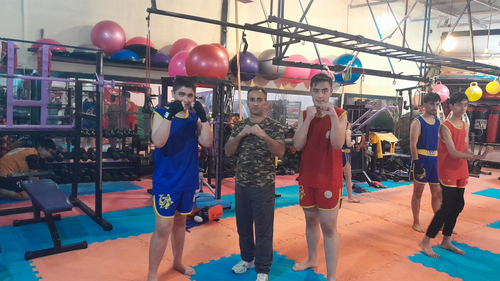 عکس باشگاه فرهنگی ورزشی اشکان