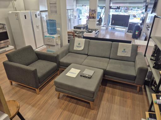 عکس فروشگاه اسنوا