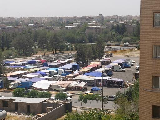 عکس دوشنبه بازار شهرک شهید بروجردی