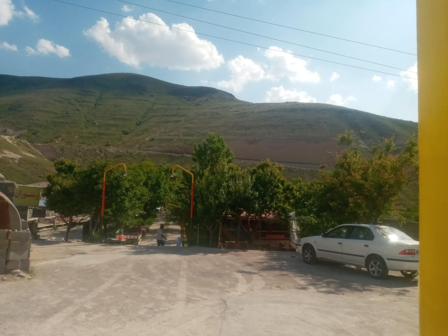 عکس سفره خانه و باغچه سنتی سلیمانی 