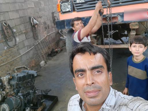 تعمیرگاه فرهاد 