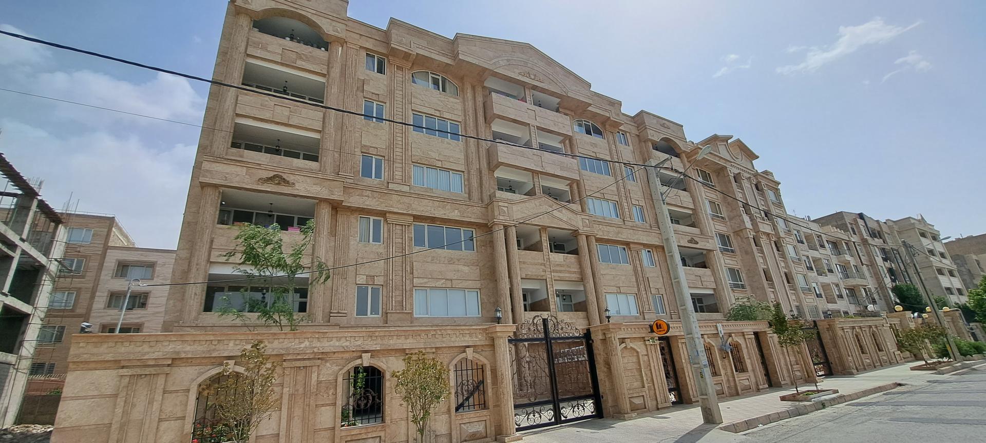 عکس مجتمع مسکونی ترنج ۳