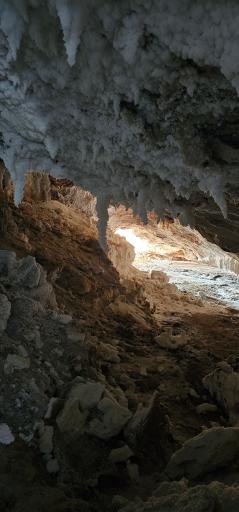 عکس غار نمکدان