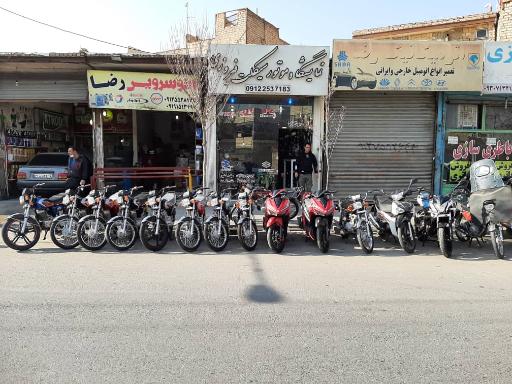 عکس نمایشگاه موتورسیکلت فیروزی