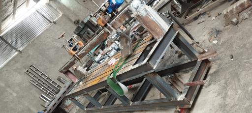 عکس صدر صنعت اصفهان 