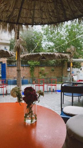 عکس کافه رستوران میام