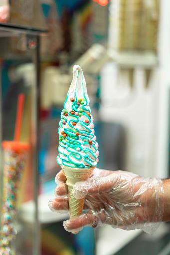 عکس آبمیوه بستنی ویتامین بار 