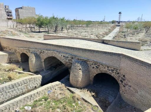 عکس پل تاریخی جاده ابریشم (بازارک)