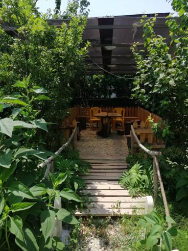 عکس خانه مسافر ویلا آپارتمان شالیزار