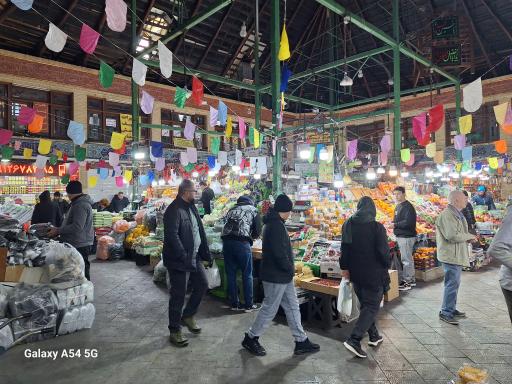 عکس بازار میوه و تره بار تجریش