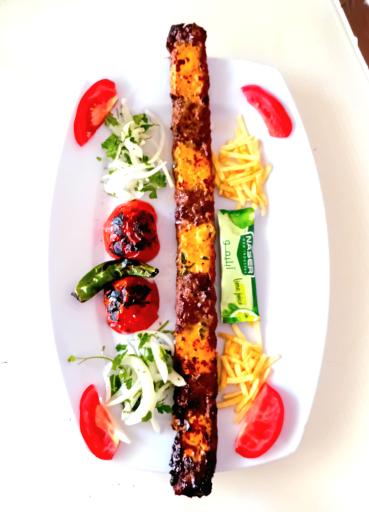 عکس غذاخوری کوراوغلو حاج لطفی