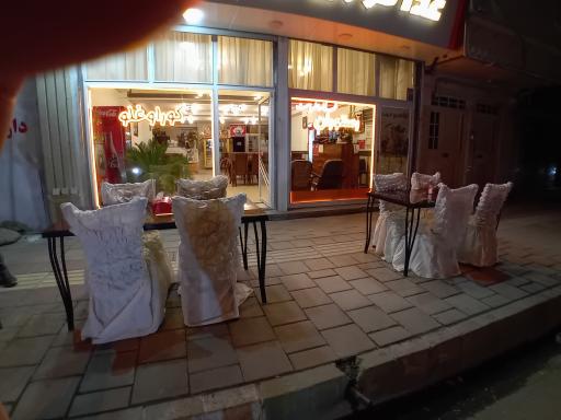 عکس غذاخوری کوراوغلو حاج لطفی