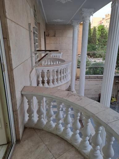 عکس دبیرستان پرگار