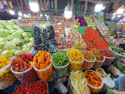 بازار میوه و تره بار تجریش