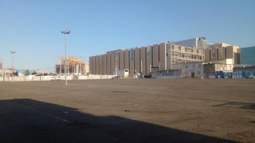 عکس پارکینگ جنوبی ایران مال