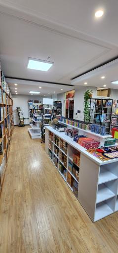 عکس فروشگاه سیاره بازی