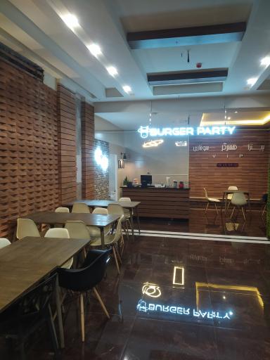 عکس فود کورت پالامد