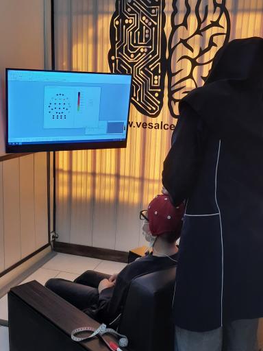 عکس توانبخشی و سلامت ذهن وصال