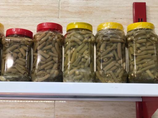 عکس فروشگاه ترشی و زیتون ترشینه