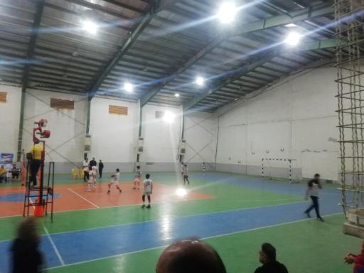 عکس سالن ورزشی شهید علی هاشمی 