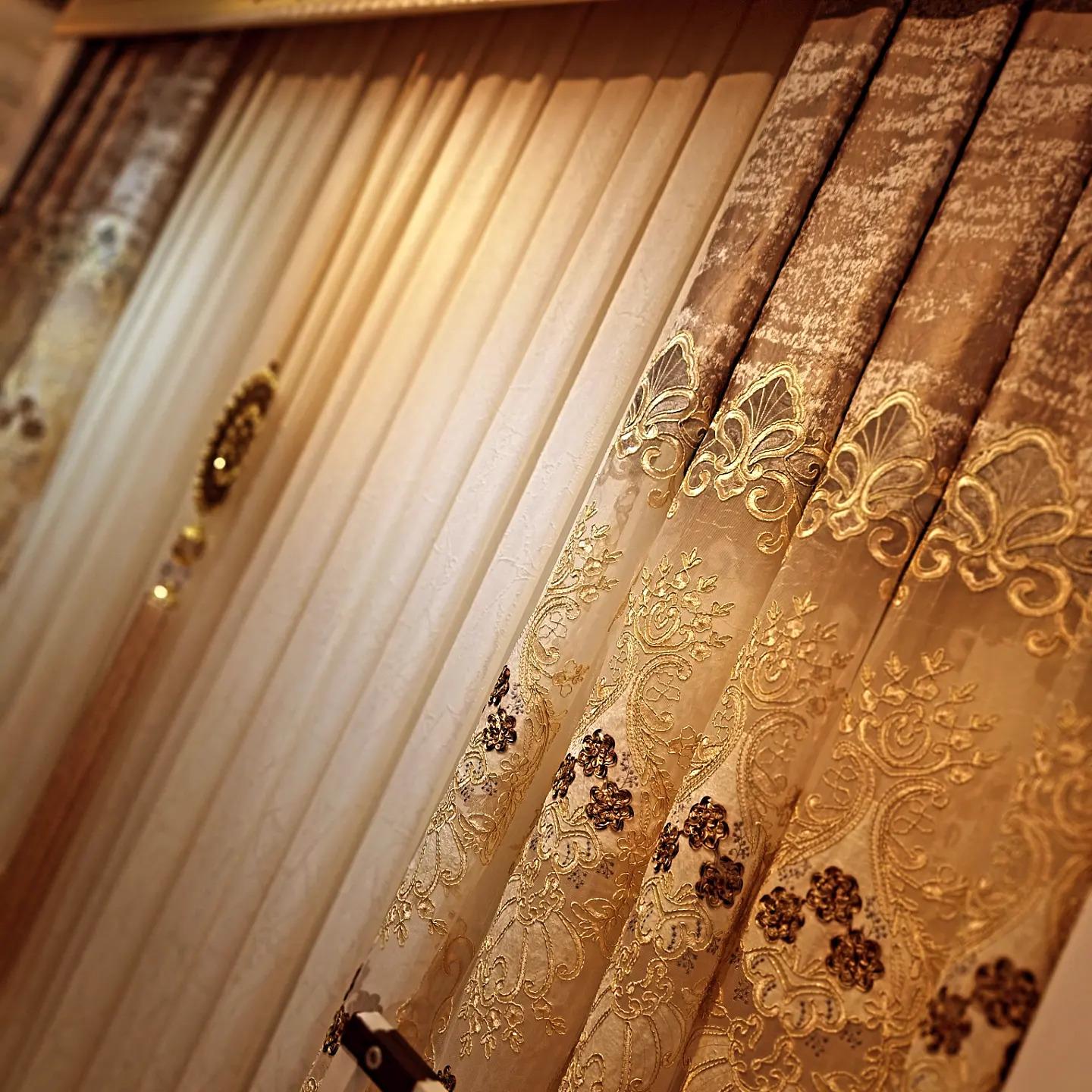 عکس گالری پرده قریشی