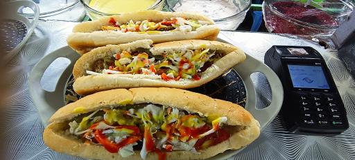 فست فود علی فلافلی