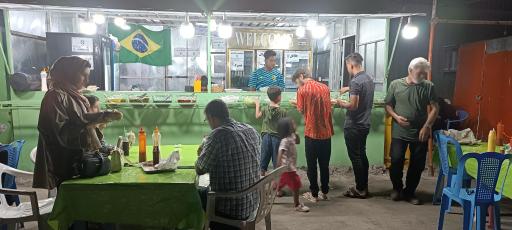 فست فود علی فلافلی