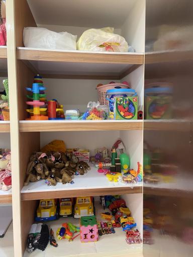 کلینیک گفتاردرمانی رست