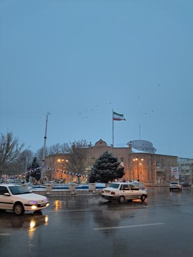 عکس میدان انقلاب (ایالت)