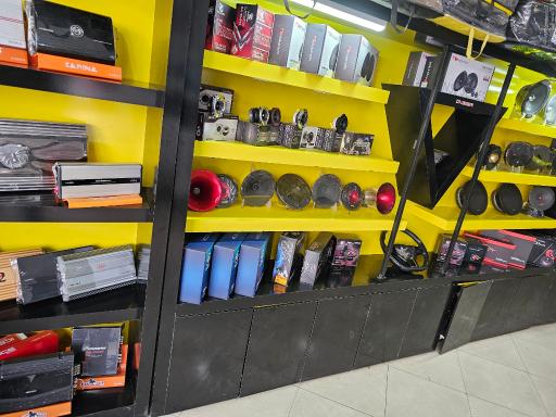 عکس فروشگاه داکار اسپرت 